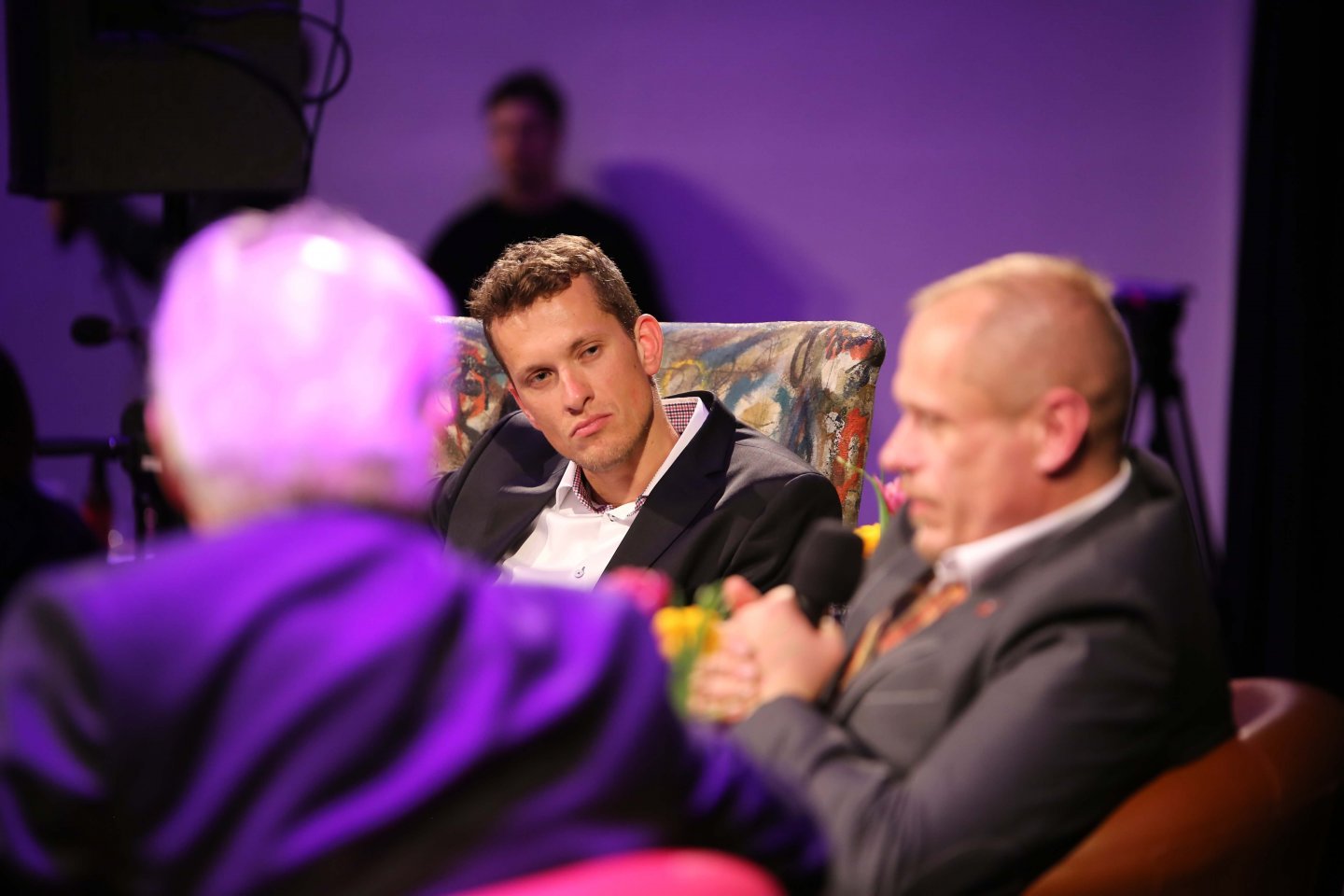 Podium Gery Keszler Kardinal Christoph Schönborn TALK Zwischen zwei Welten - eine Begegnung als Tabubruch WUK Figlhaus Wien Akademie für Dialog und Evangelisation