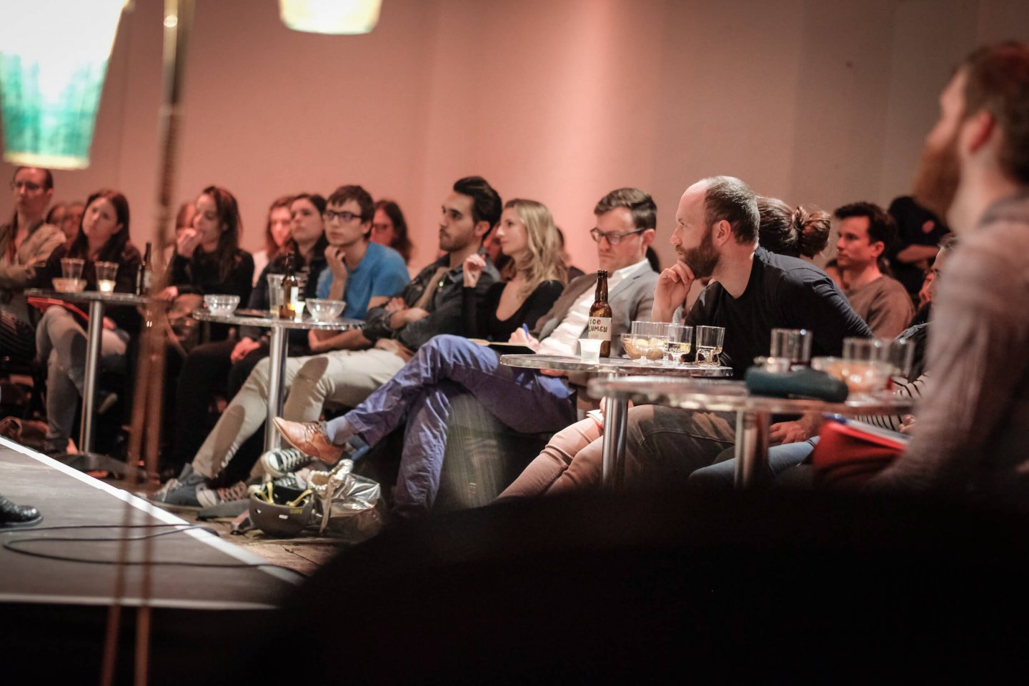 studenten tische reinhold bilgeri tanja wehsely emmanuel fleckenstein talk wuk figlhaus wien akademie für dialog und evangelisation